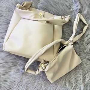 🎀Set of 2 Stylish Handbags🎀